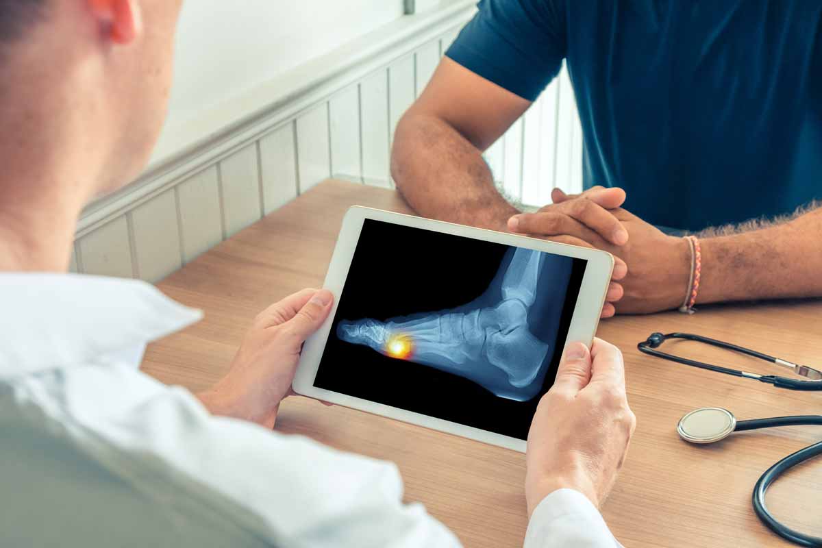 Podiatrists' Advice For Choosing The Right Footwear